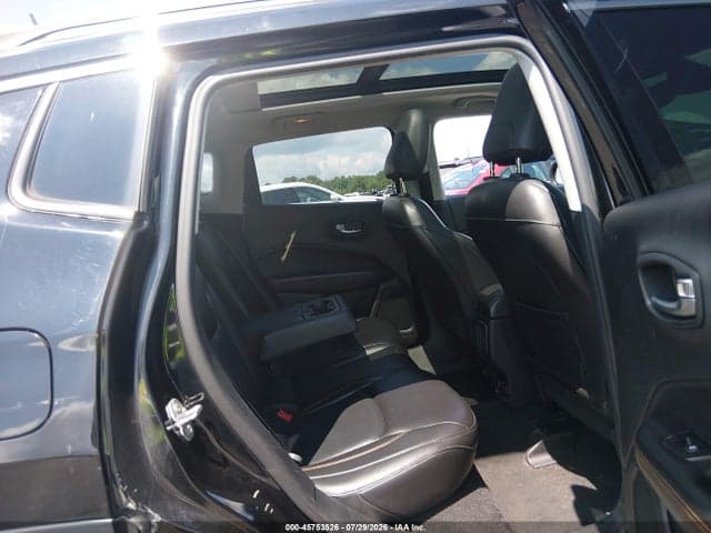 2018 JEEP COMPASS LIMITED FWD 8