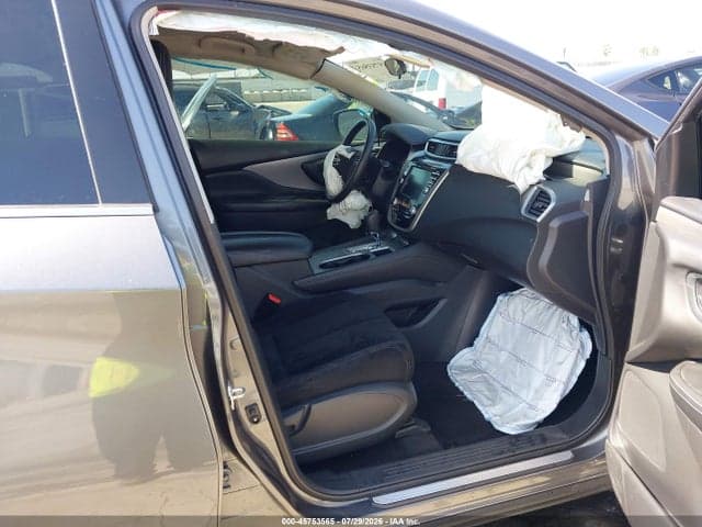 2019 NISSAN MURANO S 5