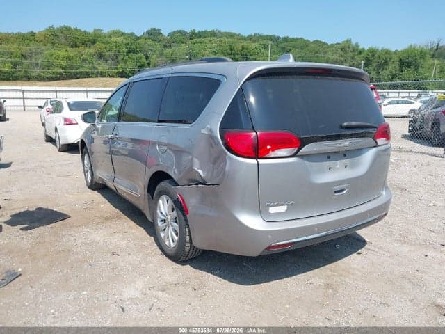 2017 CHRYSLER PACIFICA TOURING-L 3