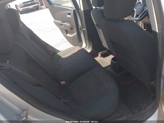 2019 CHEVROLET SONIC LT AUTO 8