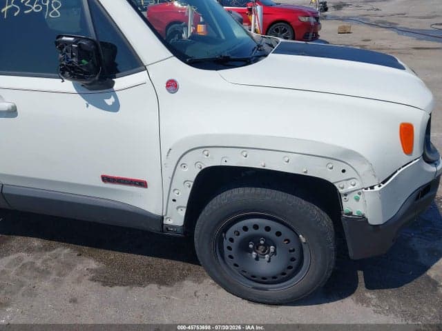 2017 JEEP RENEGADE TRAILHAWK 18
