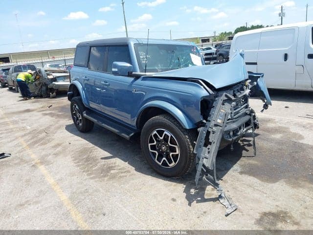 2025 FORD BRONCO OUTER BANKS 1