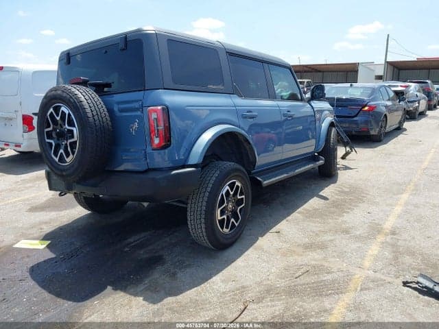 2025 FORD BRONCO OUTER BANKS 4