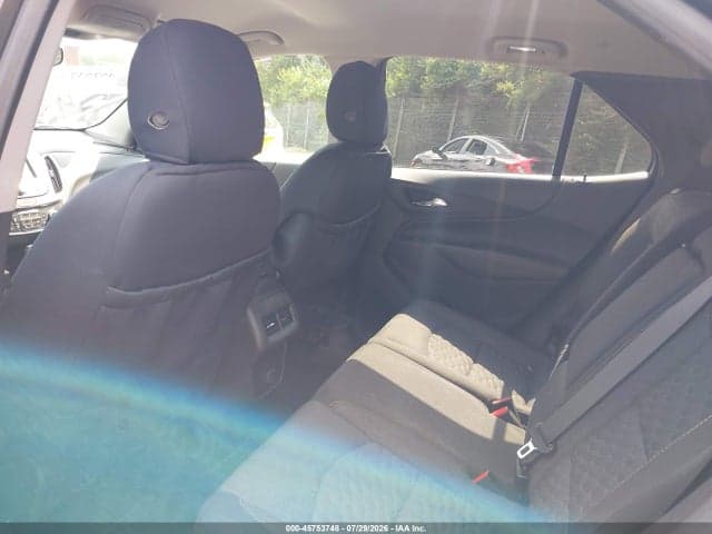 2018 CHEVROLET EQUINOX LT 8