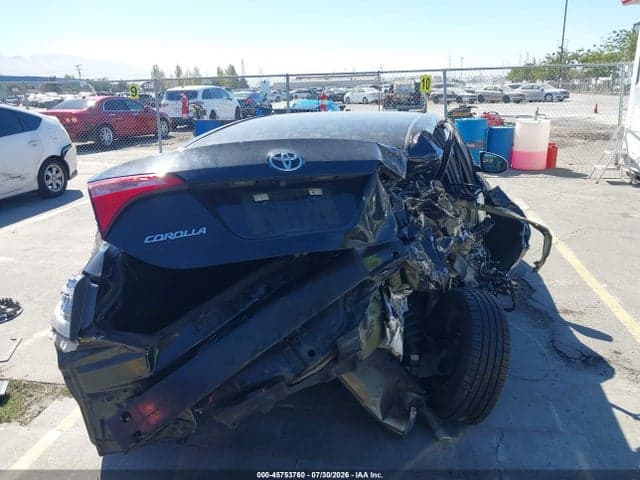 2018 TOYOTA COROLLA LE 18