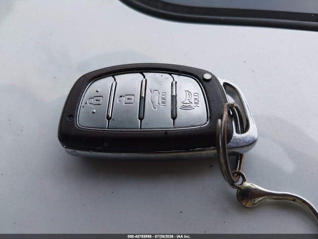 2020 HYUNDAI ELANTRA LIMITED 11