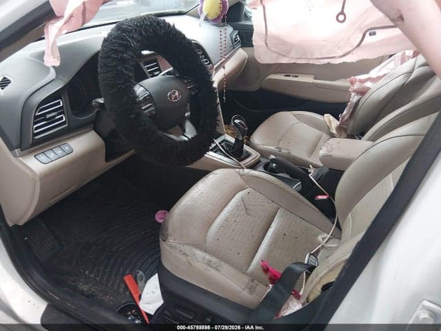 2020 HYUNDAI ELANTRA LIMITED 5