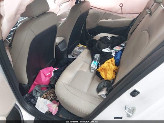 2020 HYUNDAI ELANTRA LIMITED 8