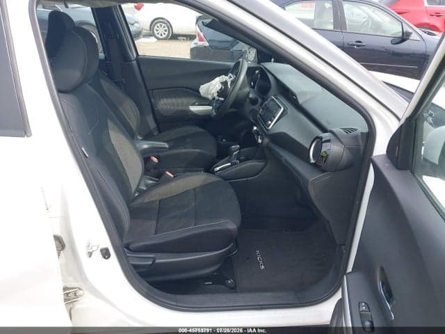 2020 NISSAN KICKS SV XTRONIC CVT 5
