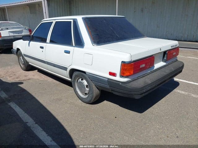 1985 TOYOTA CAMRY DLX 3