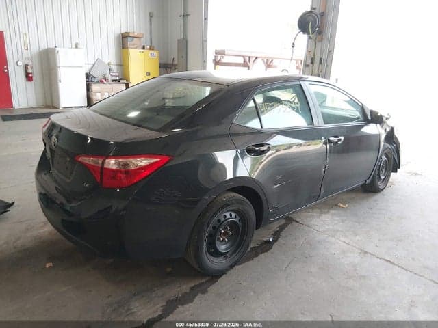 2019 TOYOTA COROLLA LE 4