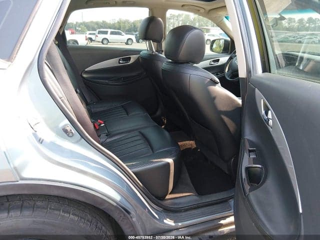 2017 INFINITI QX50 8
