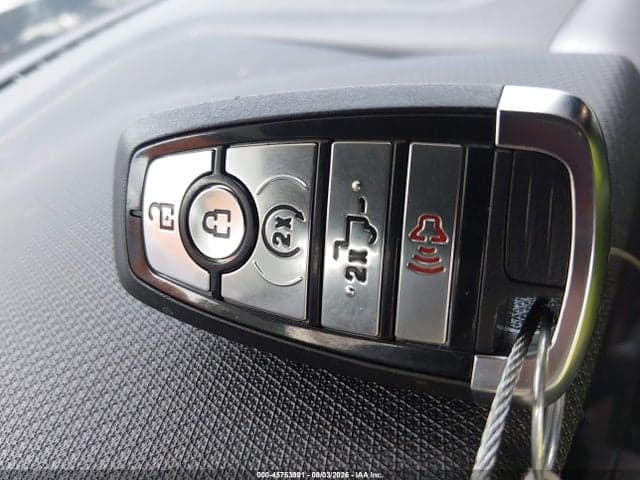 2025 FORD F-150 XLT 11