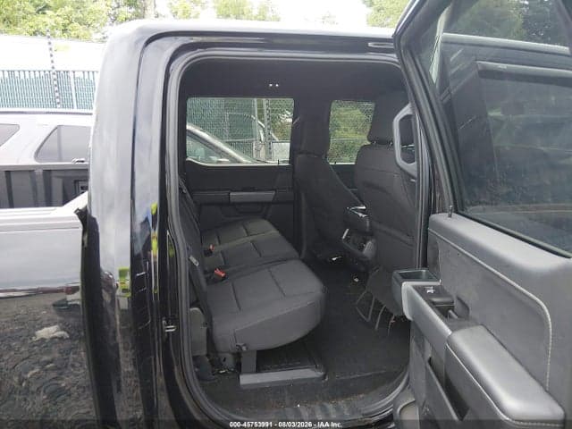 2025 FORD F-150 XLT 8
