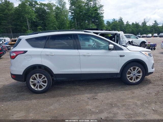 2018 FORD ESCAPE SE 13