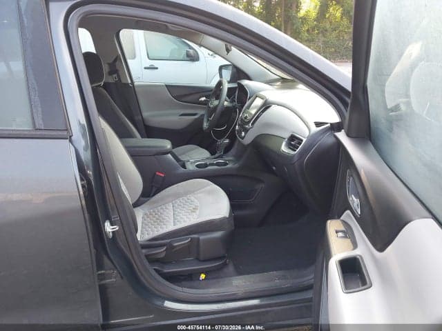 2018 CHEVROLET EQUINOX LS 5