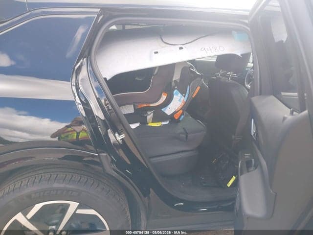 2025 CHEVROLET EQUINOX EV LT 8