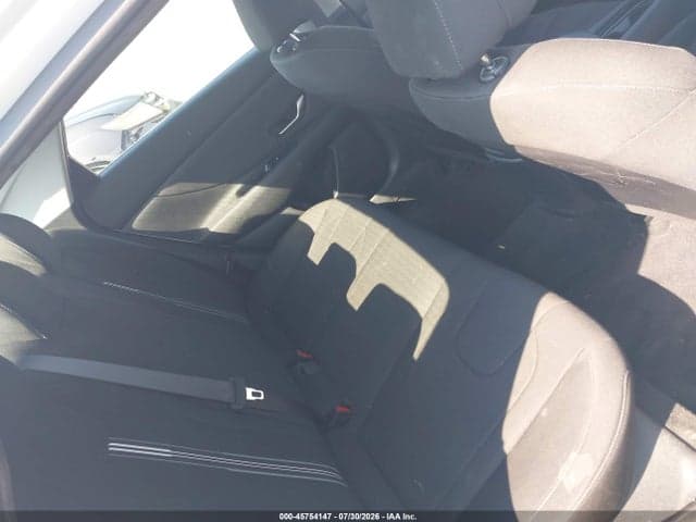 2022 HYUNDAI ELANTRA SEL 8