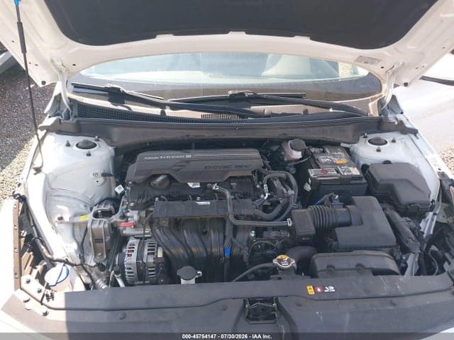 2022 HYUNDAI ELANTRA SEL 10