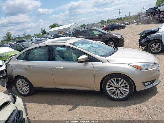 2017 FORD FOCUS TITANIUM 14