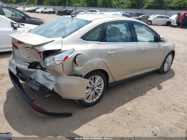 2017 FORD FOCUS TITANIUM 4
