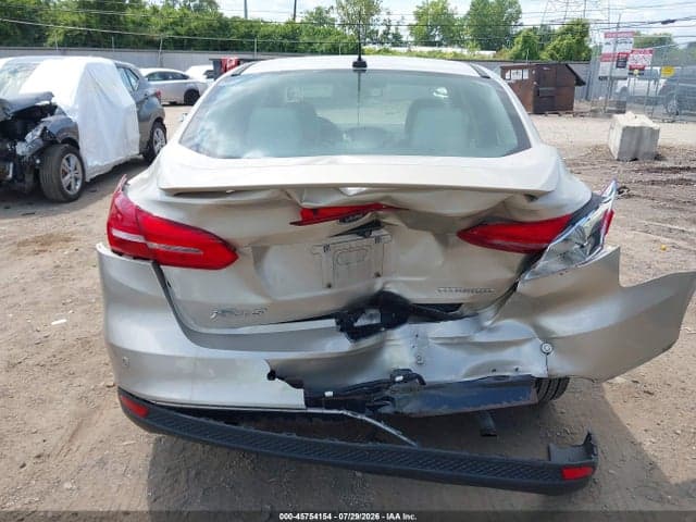 2017 FORD FOCUS TITANIUM 6