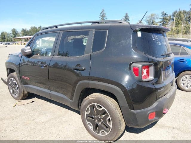 2017 JEEP RENEGADE TRAILHAWK 3