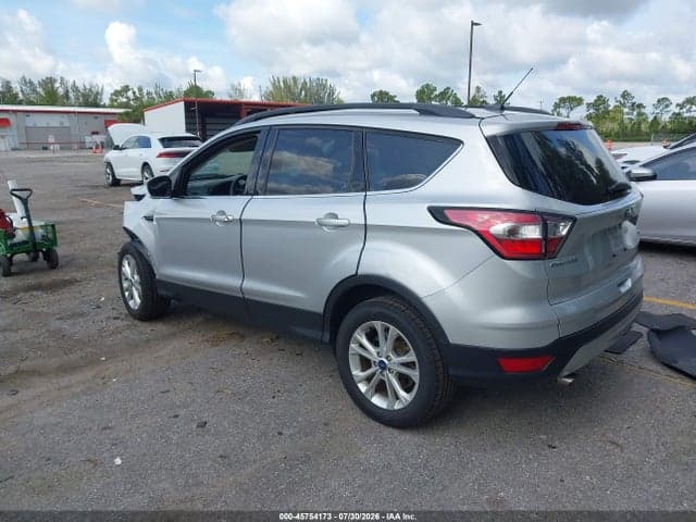 2018 FORD ESCAPE SE 3