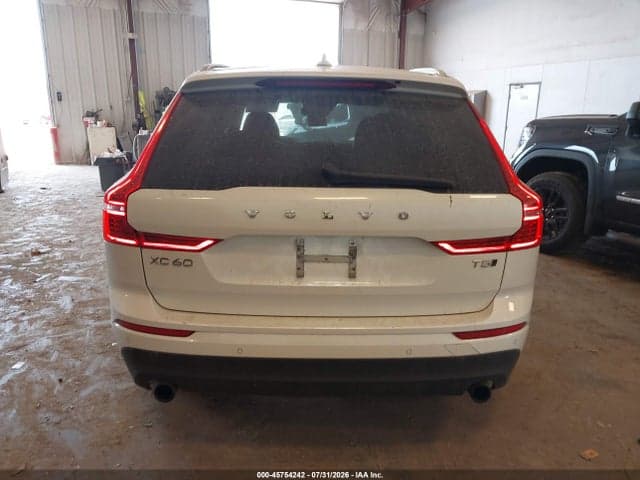 2018 VOLVO XC60 T5 MOMENTUM 16