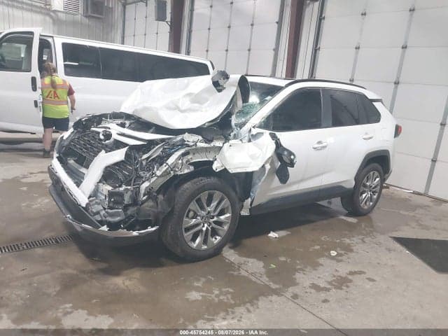 2025 TOYOTA RAV4 XLE PREMIUM 13