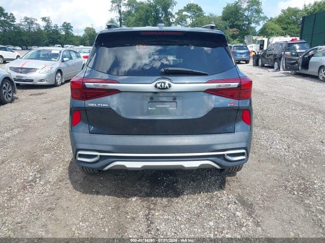 2021 KIA SELTOS S 16