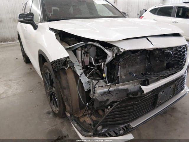 2023 TOYOTA HIGHLANDER XSE 6