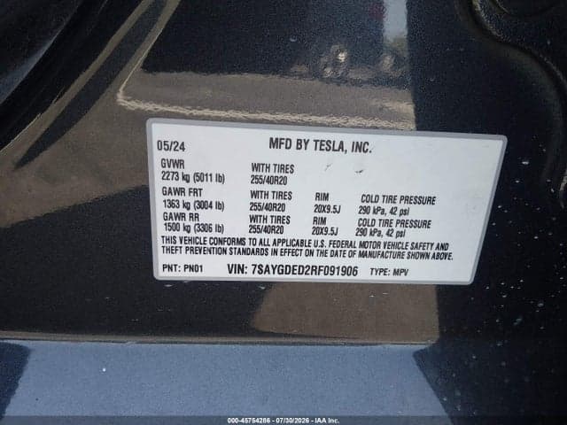 2024 TESLA MODEL Y 9