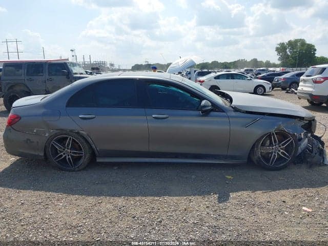 2019 MERCEDES-BENZ E 300 12