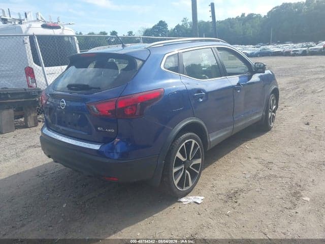 2018 NISSAN ROGUE SPORT SL 4