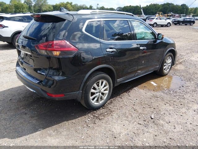 2018 NISSAN ROGUE SV 4