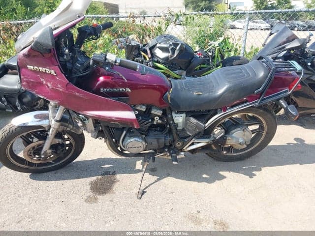1983 HONDA VF750 S 13