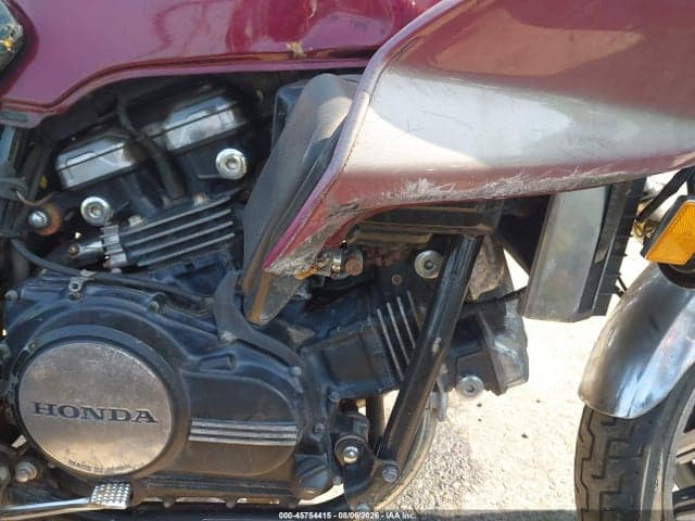 1983 HONDA VF750 S 8