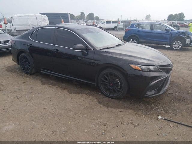 2021 TOYOTA CAMRY SE - 1