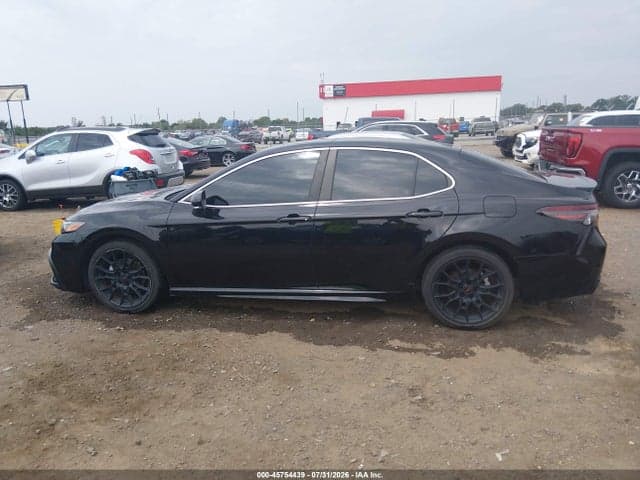 2021 TOYOTA CAMRY SE 15