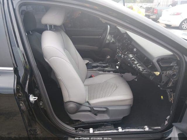 2021 TOYOTA CAMRY SE 5