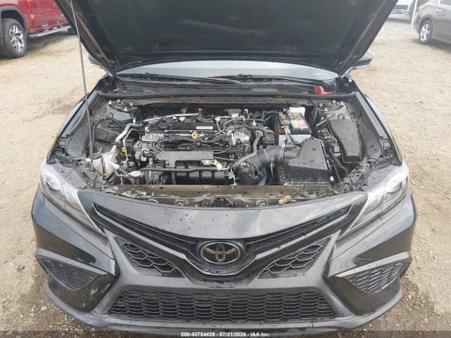 2021 TOYOTA CAMRY SE 10
