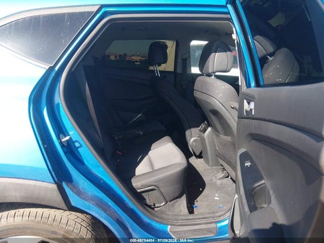 2017 HYUNDAI TUCSON SPORT 8