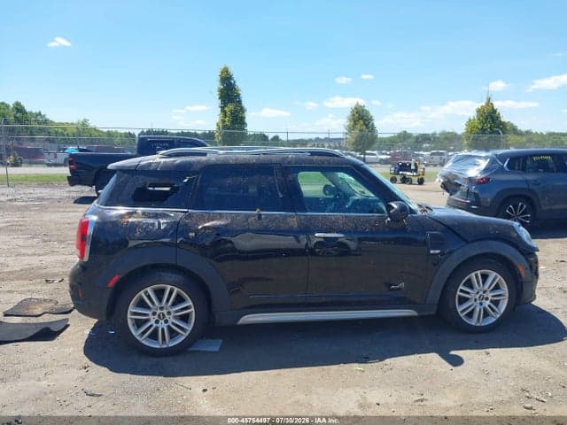 2018 MINI COUNTRYMAN COOPER 13