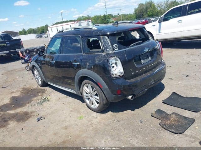 2018 MINI COUNTRYMAN COOPER 3