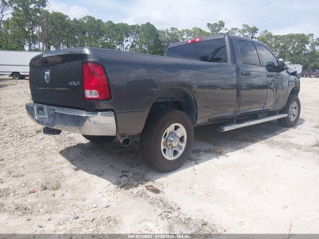 2017 RAM 3500 TRADESMAN 4X4 8' BOX 4