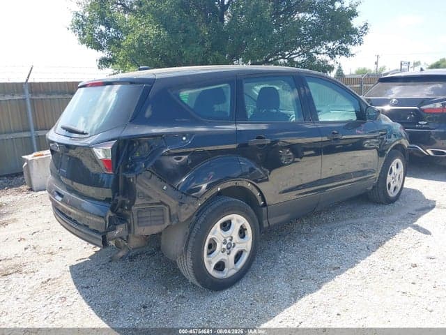 2017 FORD ESCAPE S 4