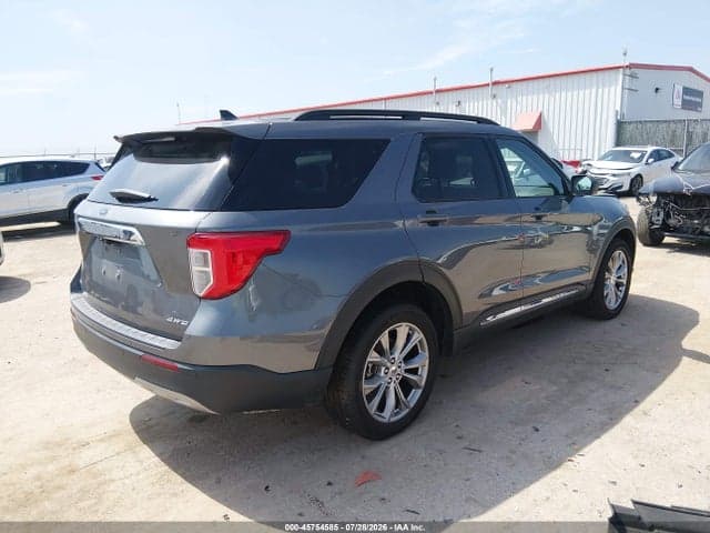 2021 FORD EXPLORER XLT 4