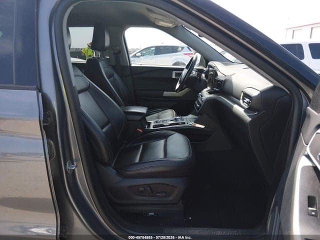 2021 FORD EXPLORER XLT 5