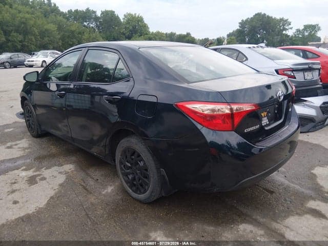 2019 TOYOTA COROLLA LE 3